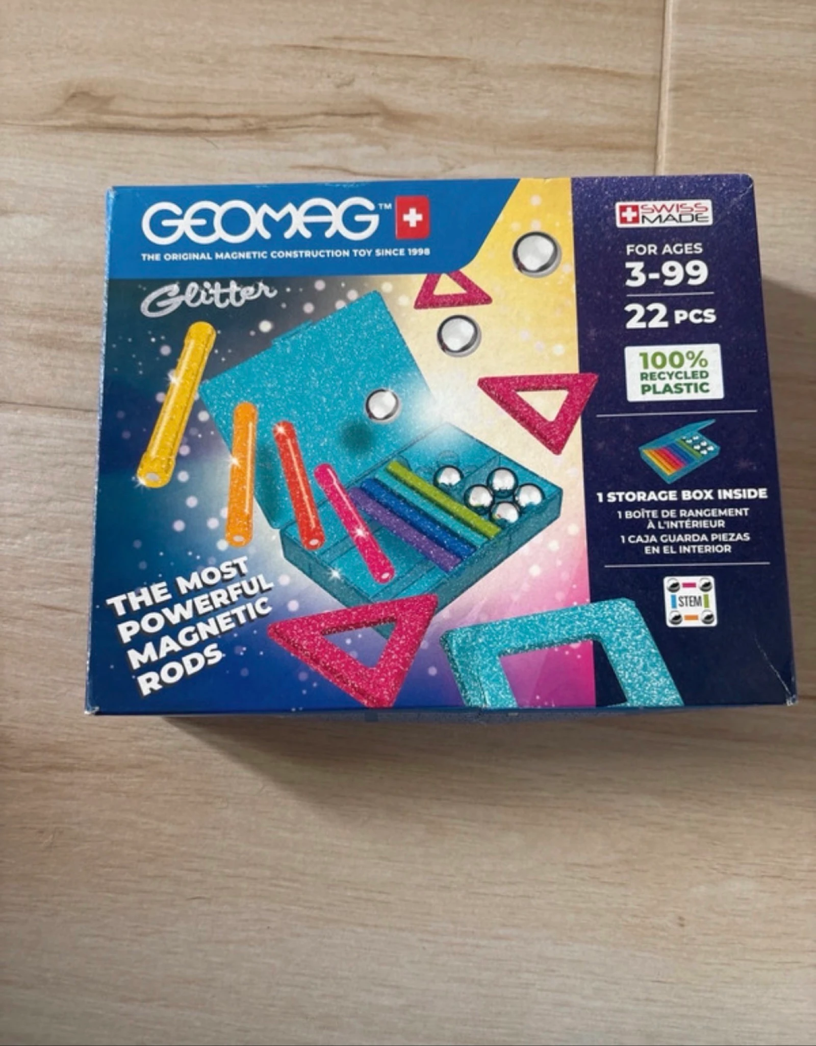 Geomag 46 pcs Glitter 22 pcs + caja extra 24pcs